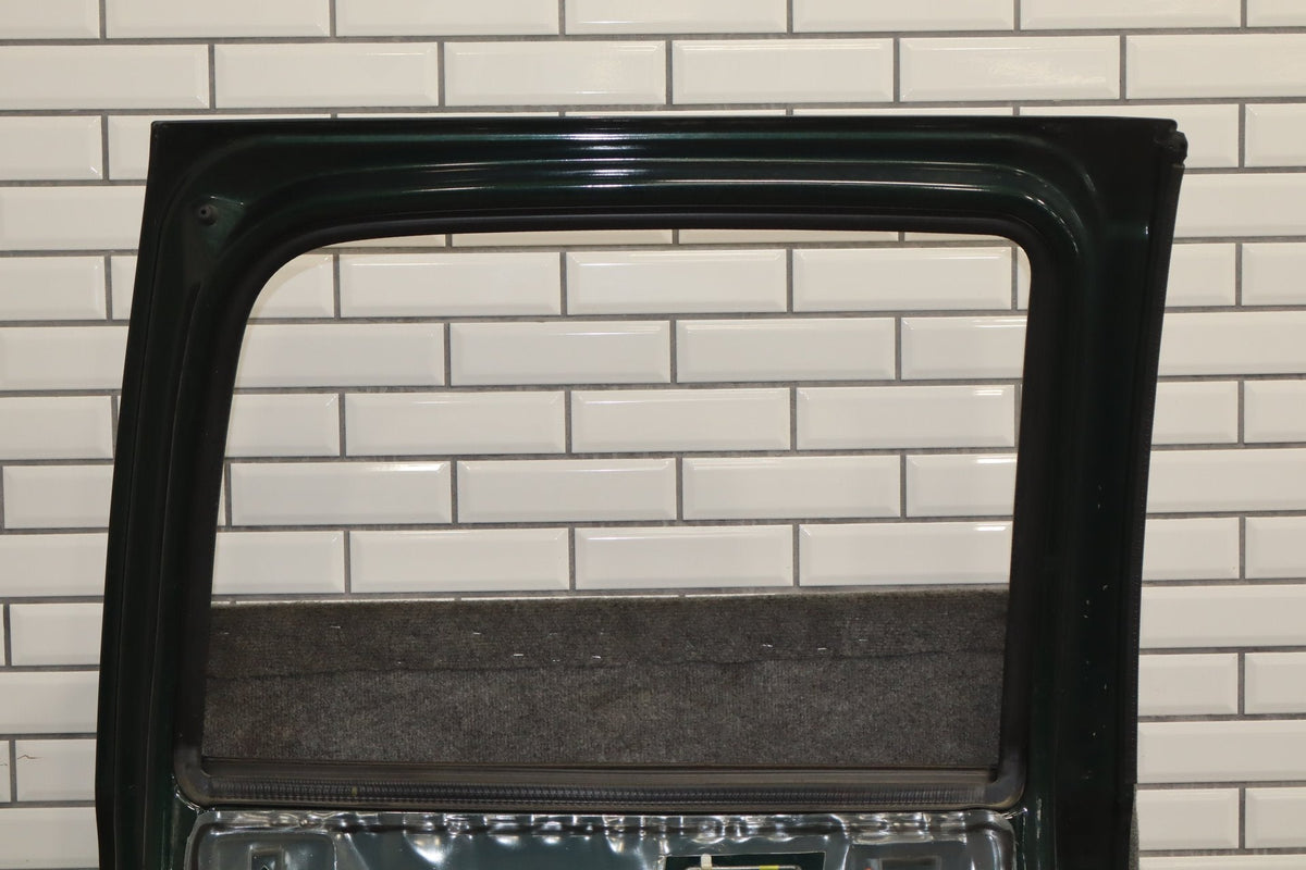 01-07 Chevy GMC Silverado Sierra Suburban GMT800 Crew Cab Left Rear Door Forest Green 47