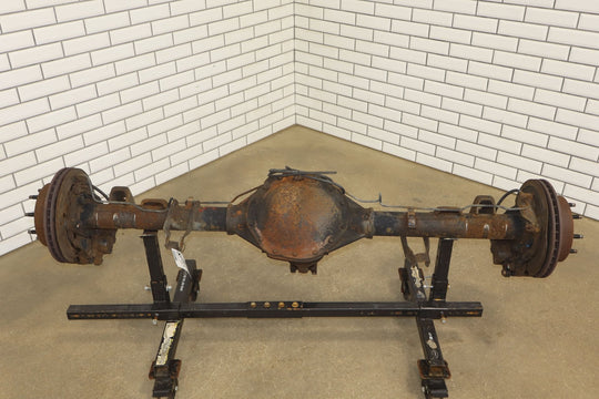 01 - 07 Chevy Silveardo 1500HD OEM Rear Axle Assembly 3.73 GT4 Lot Tested