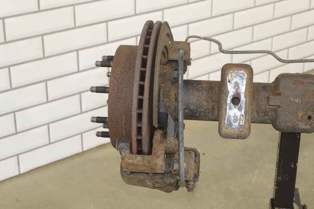 01 - 07 Chevy Silveardo 1500HD OEM Rear Axle Assembly 3.73 GT4 Lot Tested