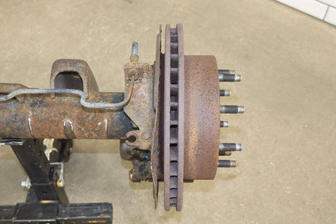 01 - 07 Chevy Silveardo 1500HD OEM Rear Axle Assembly 3.73 GT4 Lot Tested
