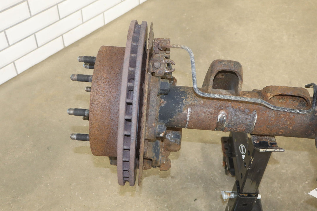 01 - 07 Chevy Silveardo 1500HD OEM Rear Axle Assembly 3.73 GT4 Lot Tested
