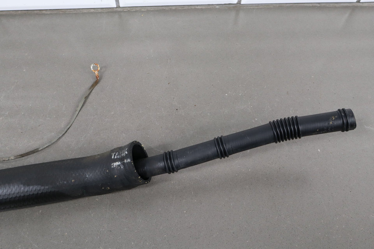 01-07 Chevy Silverado Sierra HD Diesel Fuel Filler Neck