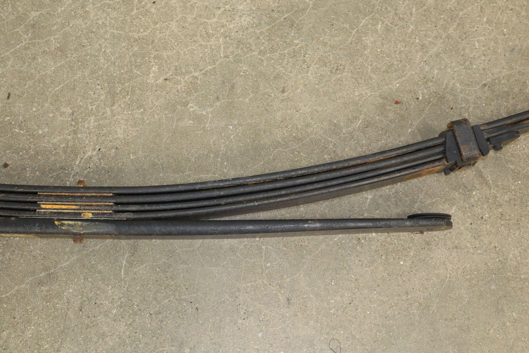 01 - 10 Chevy 2500HD OEM Rear Leaf Springs (Pair Left/Right)