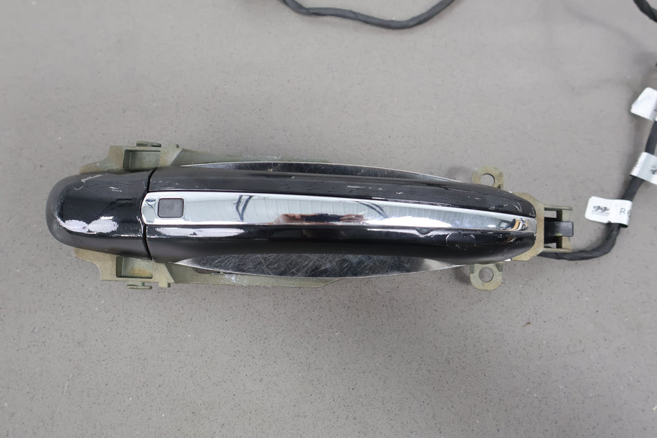 2006 Bentley Continental Flying Spur- Right Front Door Handle