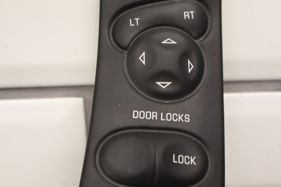 2003 Chevrolet Corvette- Front Door Switch