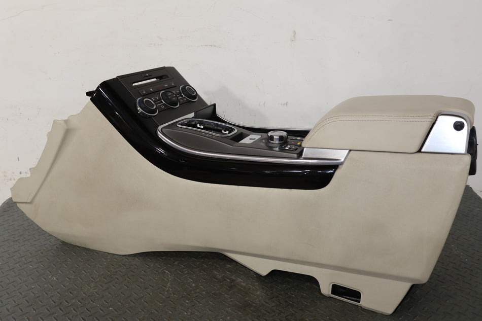 2010 Land Rover Range Rover Sport- Front Console