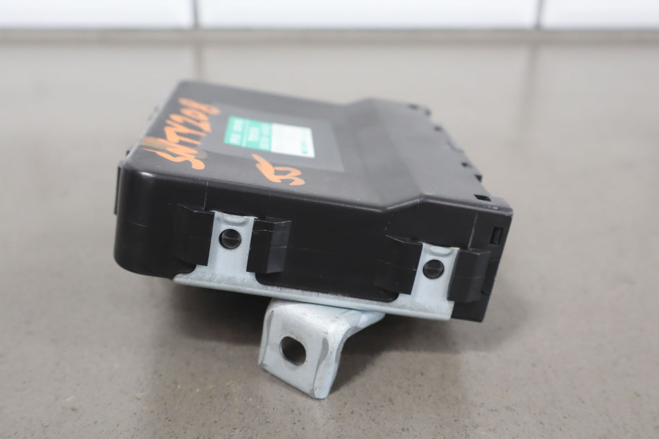 1992 Toyota Land Cruiser- Chassis Control Module