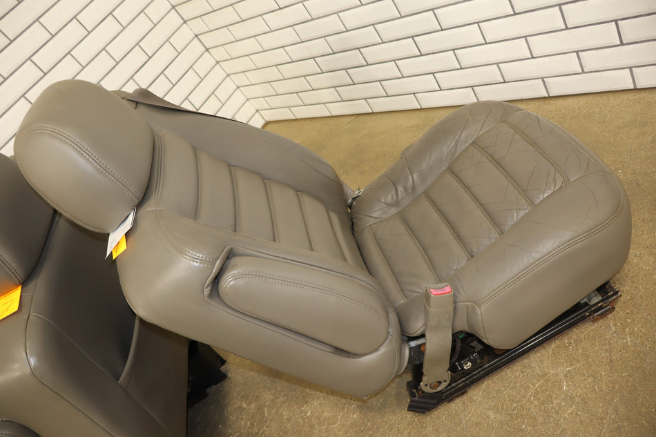 2003 Hummer H2- Front Seat
