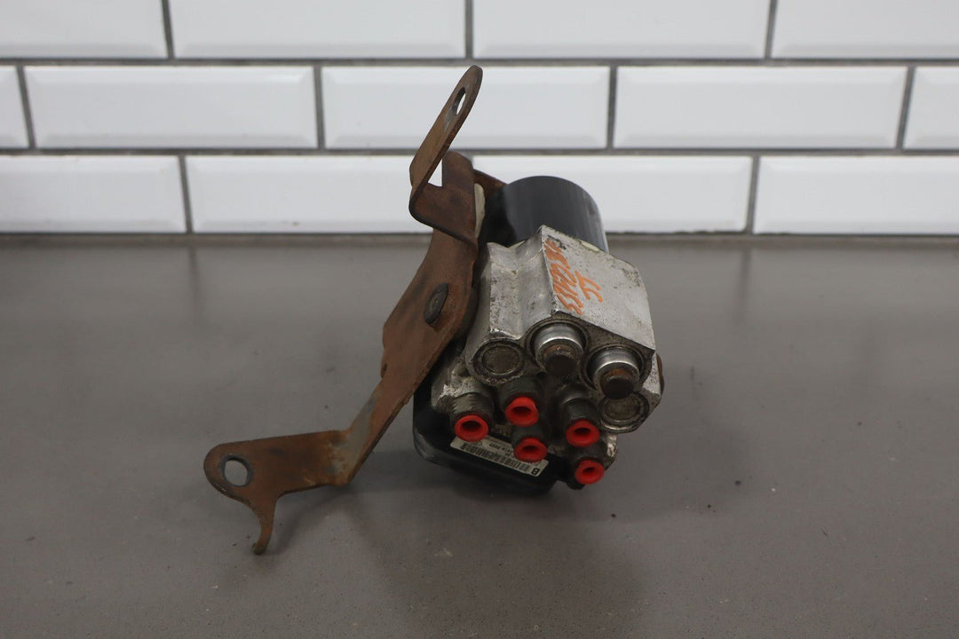 02 - 03 Ford F250 F350 Super Duty 4x4 OEM ABS Pump/Module Assembly