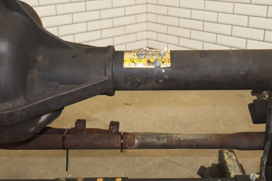 02 - 04 Ford F250 F350 Super Duty 4x4 Front Axle Assembly 3.73 Ratio