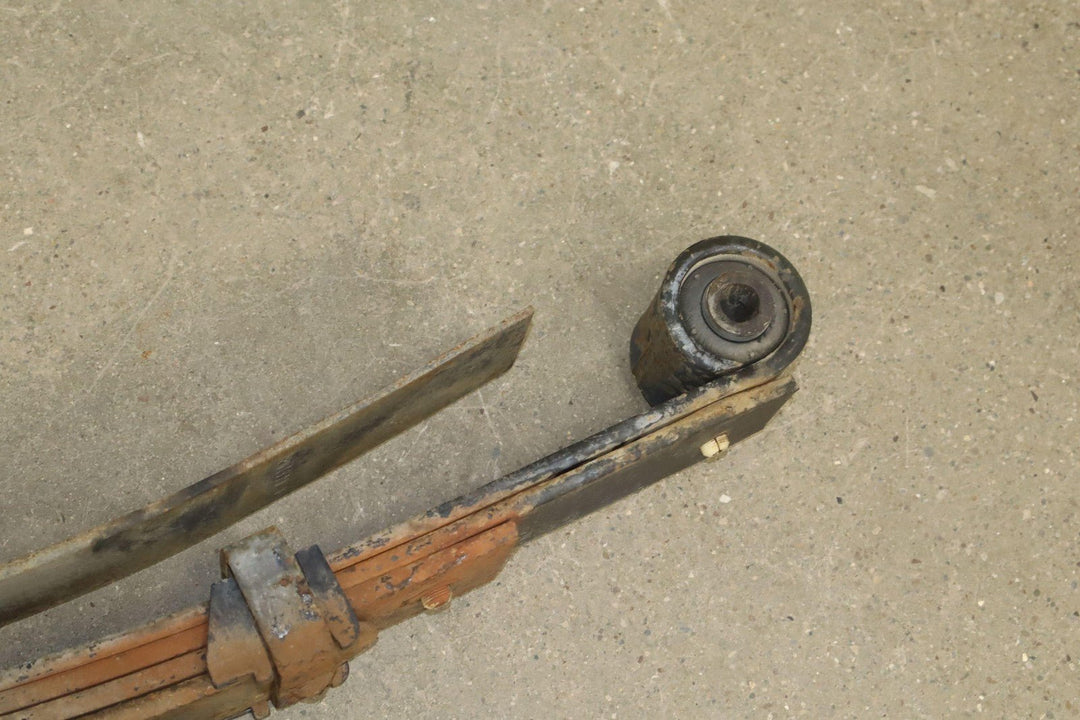 02 - 04 Ford F250 Super Duty OEM Rear Leaf Springs Pair Left/Right (4 Main 2 Help)