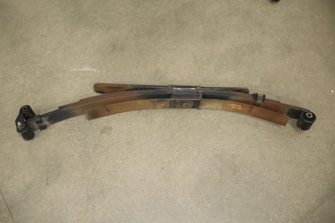 02 - 04 Ford F250 Super Duty OEM Rear Leaf Springs Pair Left/Right (4 Main 2 Help)