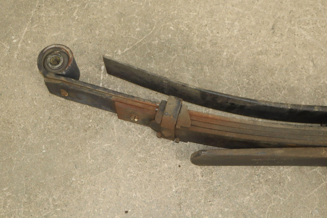 02 - 04 Ford F250 Super Duty OEM Rear Leaf Springs Pair Left/Right (4 Main 2 Help)