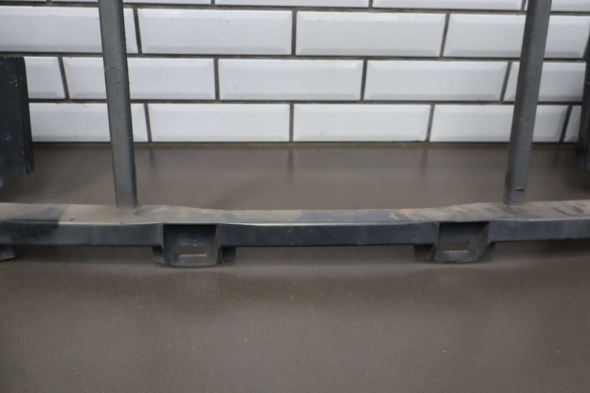 02-04 Ford F350 Super Duty Header Panel Grille Support F81Z8A284AA