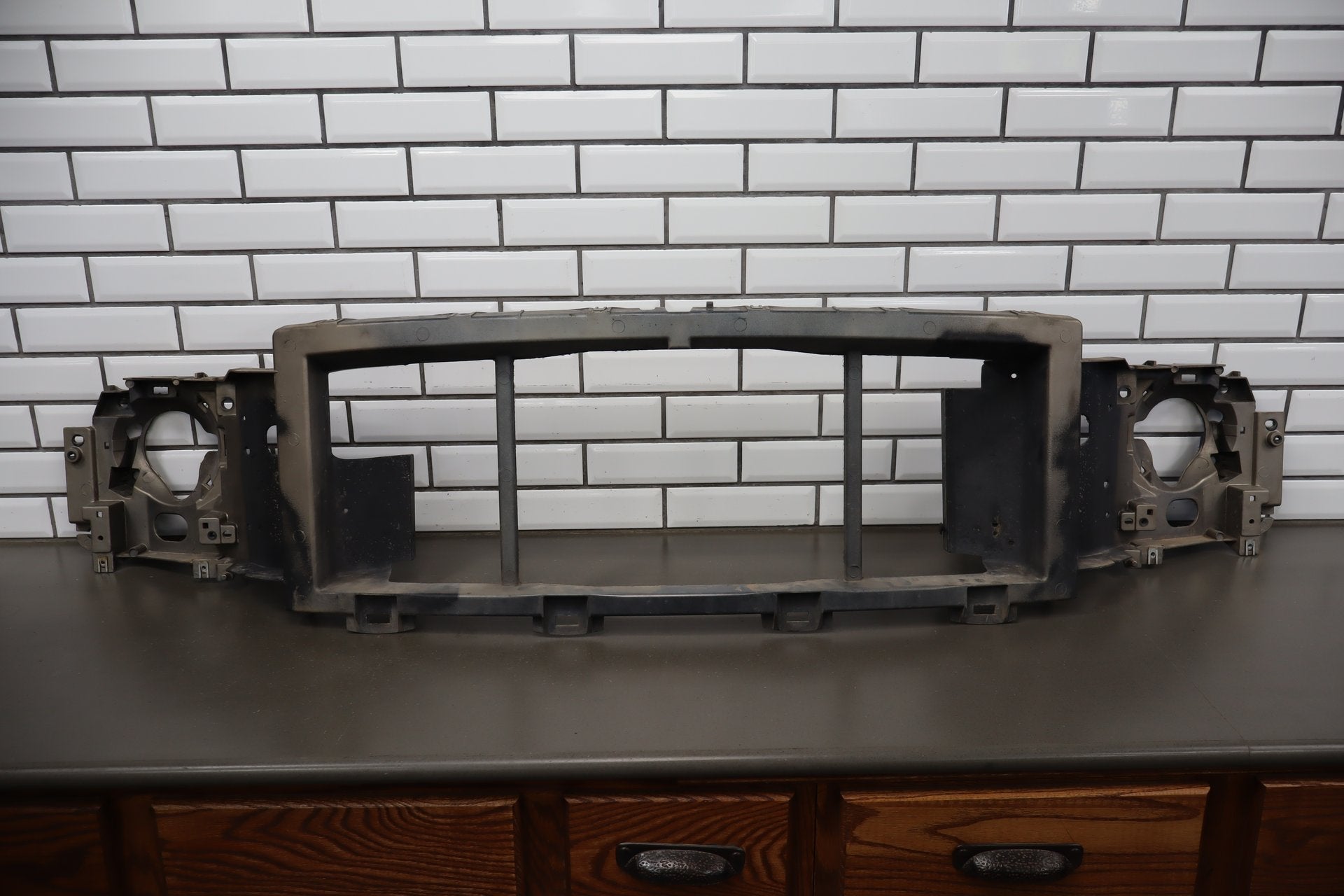 02-04 Ford F350 Super Duty Header Panel Grille Support F81Z8A284AA