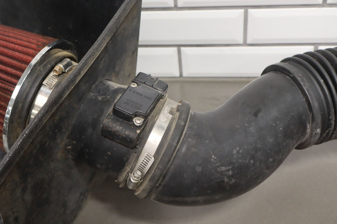 02 - 05 Chevy GMC LB7 Duramax Air Cleaner Assembly Cone Filter See Photos