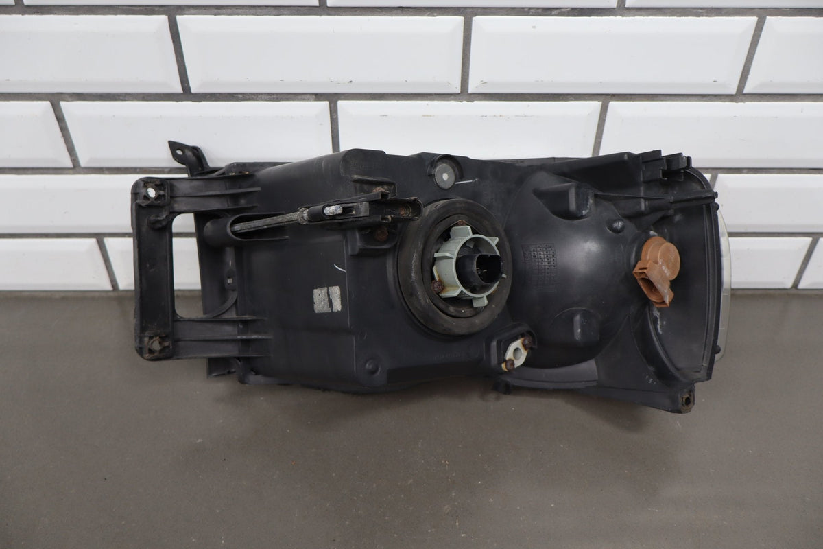 02-05 Dodge Ram RH Headlight OEM 55077120AG