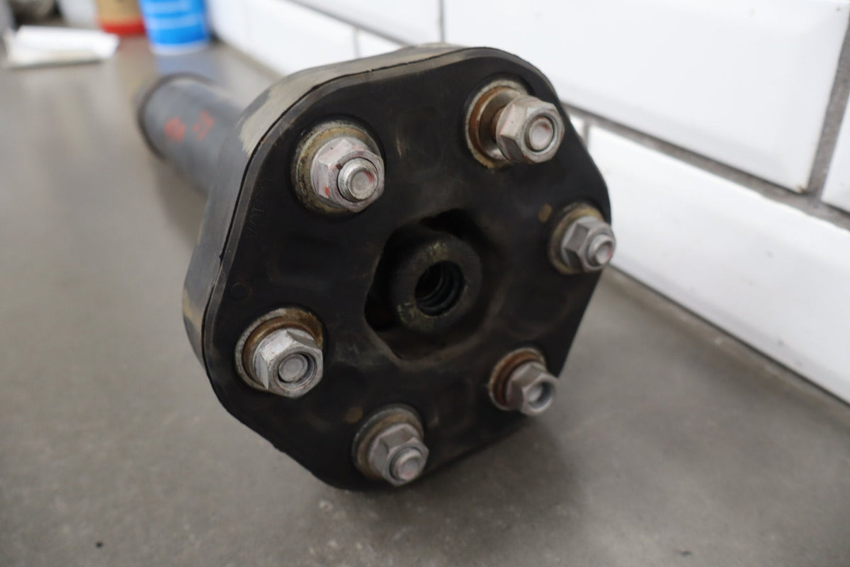 02-05 Lexus SC430 Z40 Rear Drive Shaft 4.3 5 Speed