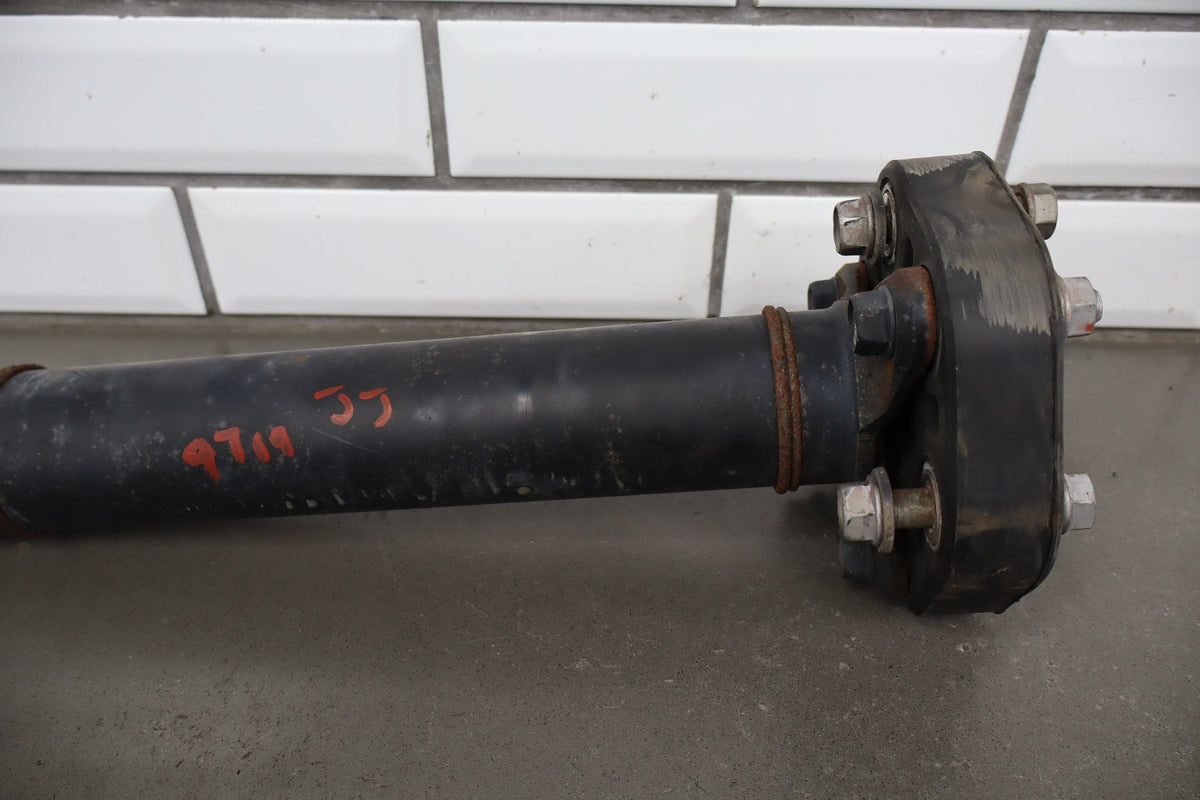 02-05 Lexus SC430 Z40 Rear Drive Shaft 4.3 5 Speed