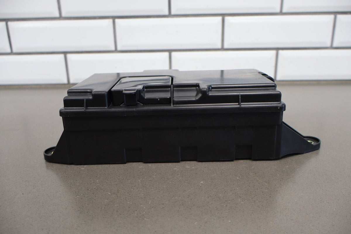 02-05 Lexus SC430 Z40 Trunk Cabin Fuse Box Complete