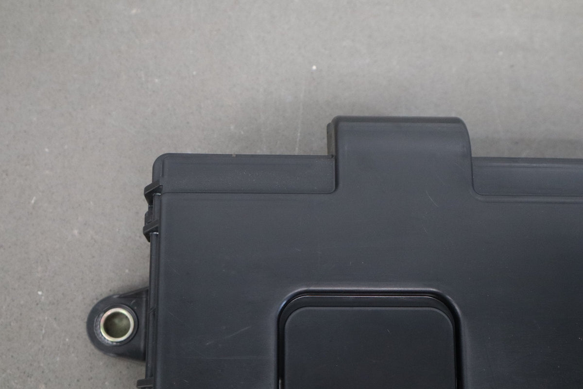 02-05 Lexus SC430 Z40 Trunk Cabin Fuse Box Complete