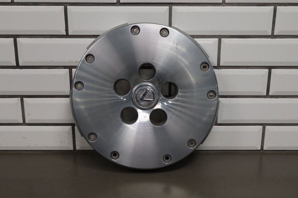 02-05 Lexus SC430 Z40 Wheel Center Cap RH Front