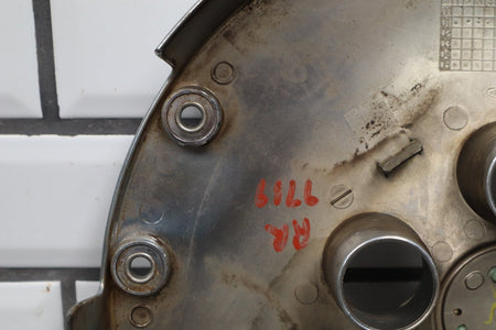 02-05 Lexus SC430 Z40 Wheel Center Cap RH Rear