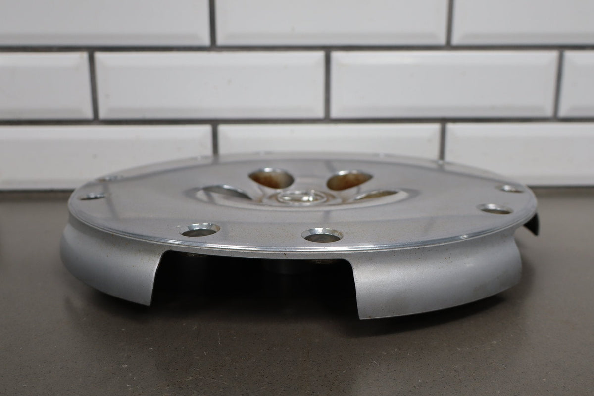 02-05 Lexus SC430 Z40 Wheel Center Cap RH Rear