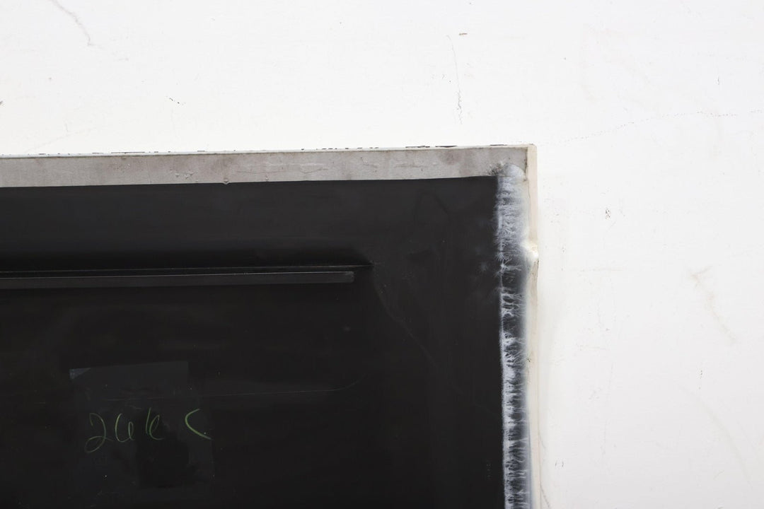 02 - 06 Cadillac Escalade Rear Left LH Door Moulding (White Diamond 98U) Short WB