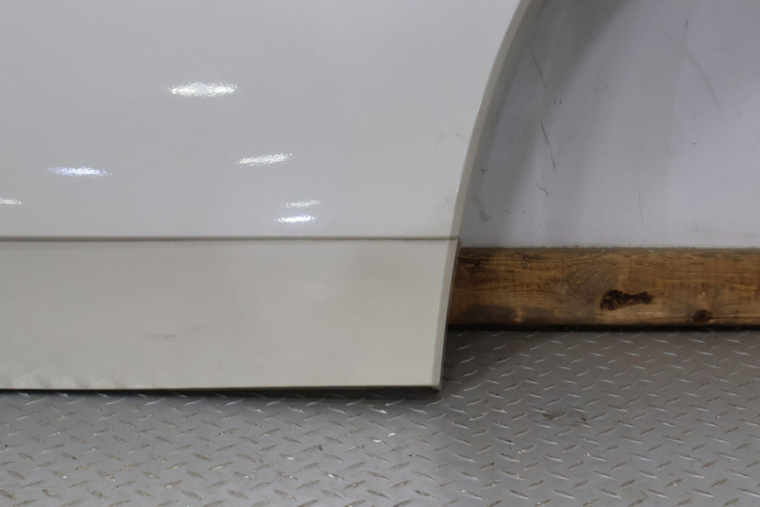 02 - 06 Cadillac Escalade Rear Left LH Door Moulding (White Diamond 98U) Short WB