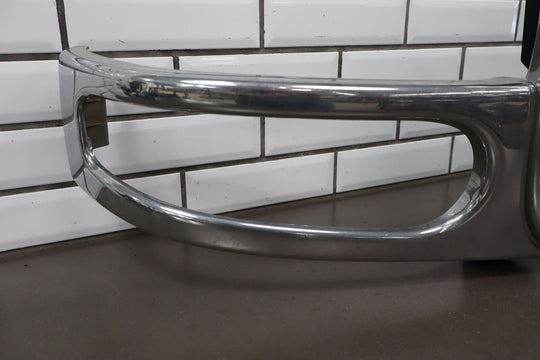 02 - 06 GMC Yukon Denali GMT800 OEM Chrome Radiator Grille 19130789