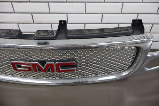 02 - 06 GMC Yukon Denali GMT800 OEM Chrome Radiator Grille 19130789