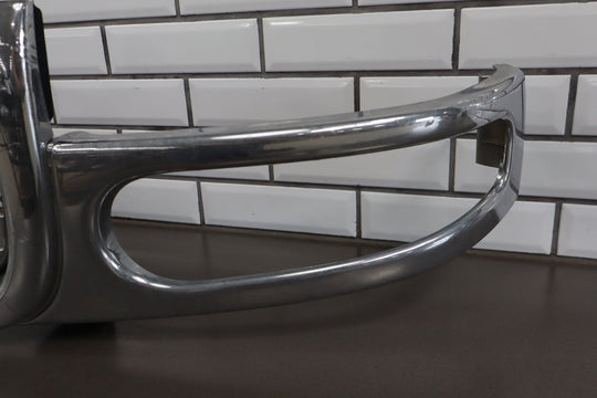 02 - 06 GMC Yukon Denali GMT800 OEM Chrome Radiator Grille 19130789