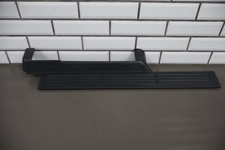 02-07 Chevrolet Silverado 2500HD Crew Cab Sill Plates Graphite (12D)