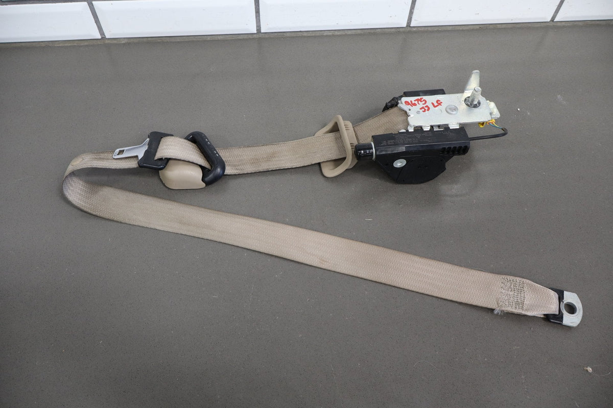 02-07 Ford F350 Super Duty Left Front Seat Belt Medium Parchment