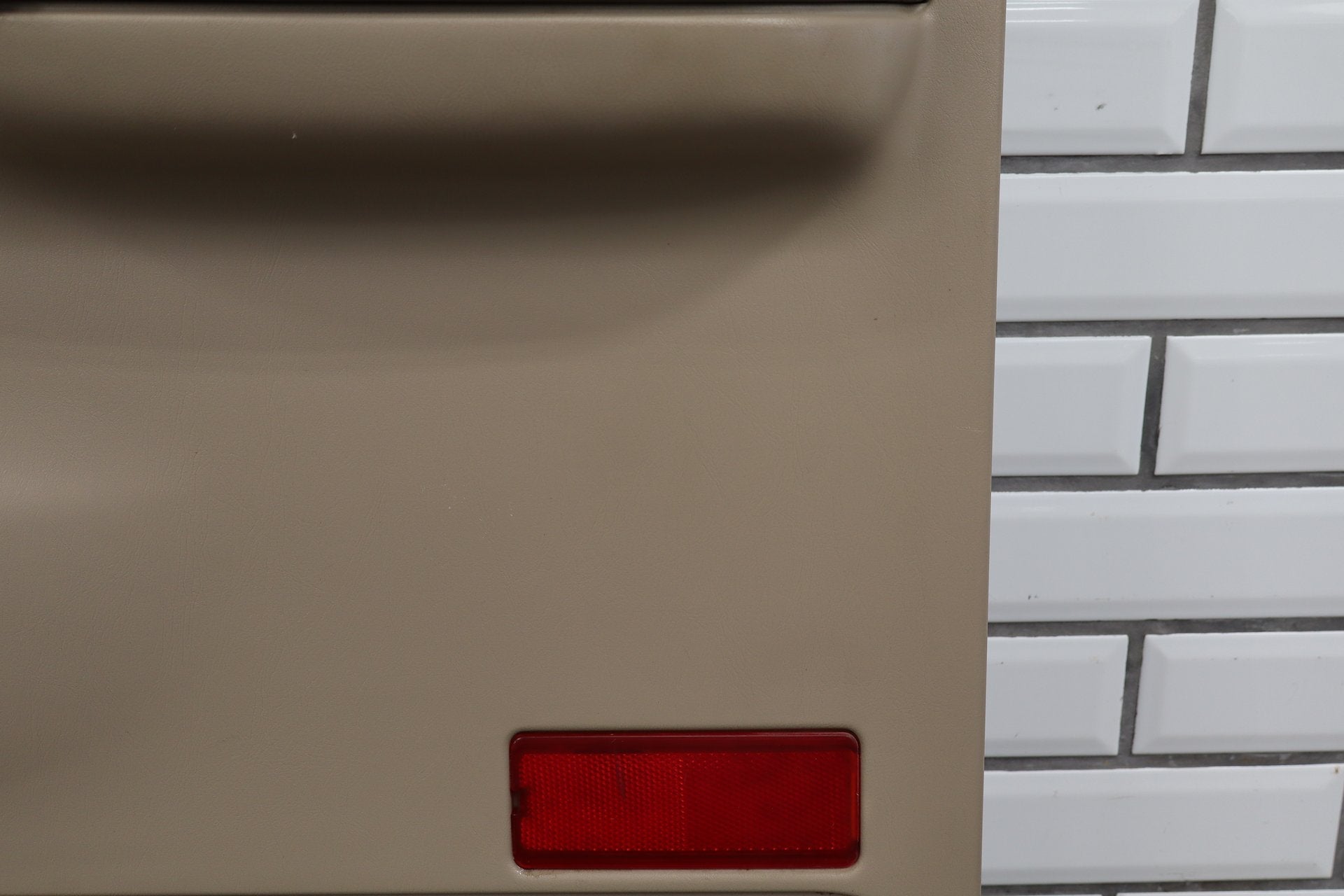 02-07 Ford F350 Super Duty Right Rear Door Panel Medium Parchment