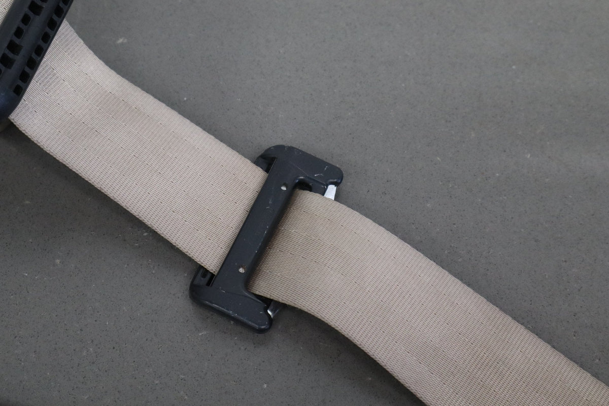 02-07 Ford F350 Super Duty Right Rear Seat Belt Medium Parchment