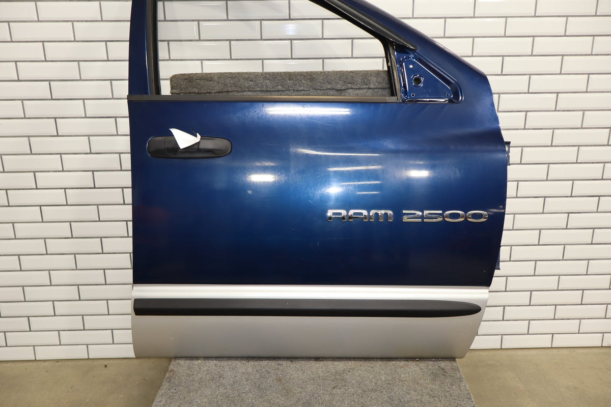 02-08 Dodge Ram Quad RF Door 55275852AG Less Mirror