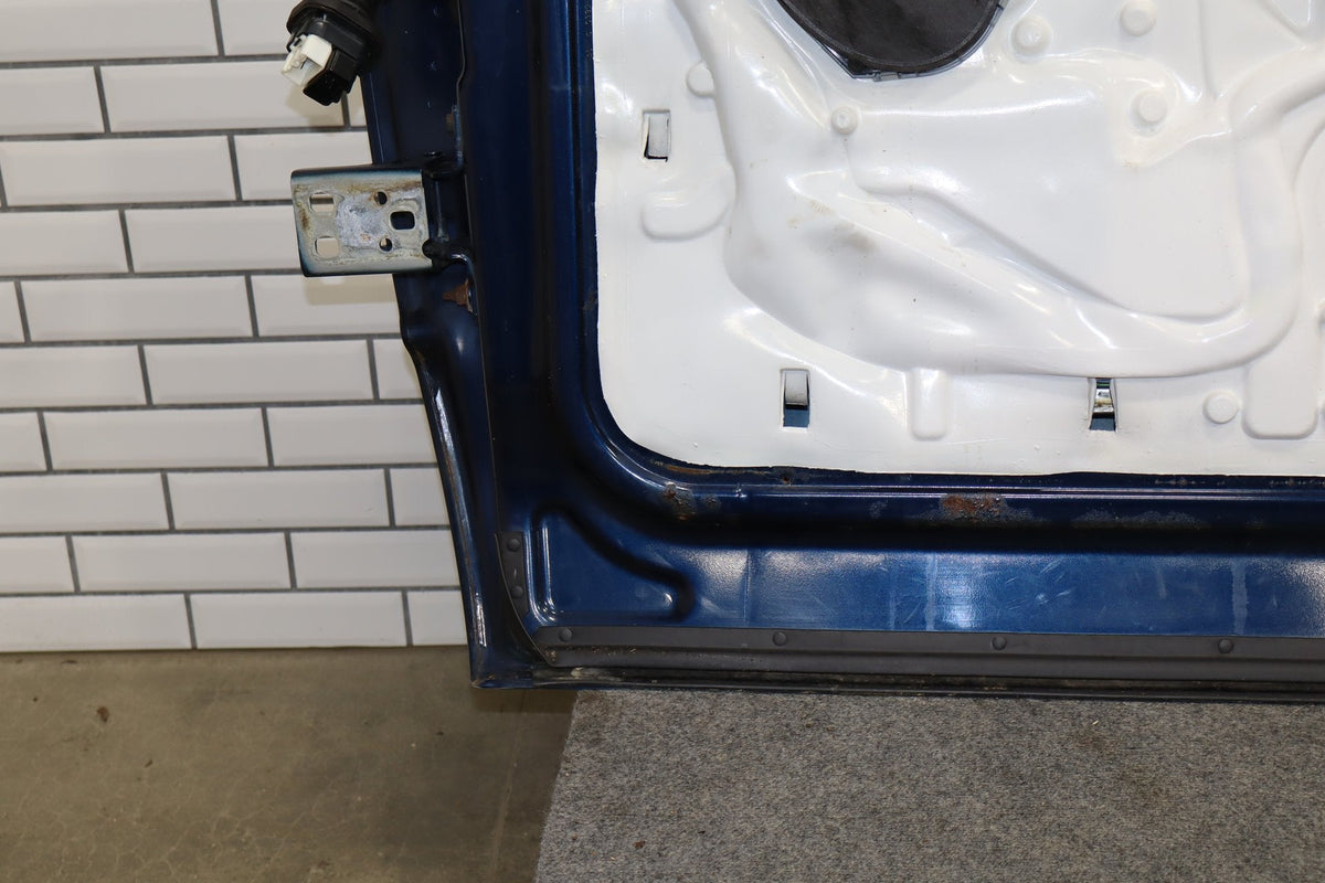 02-08 Dodge Ram Quad RF Door 55275852AG Less Mirror
