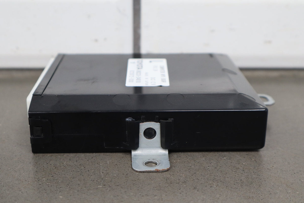 02-08 Lexus SC430 Z40 LH Door Module 89223-24010
