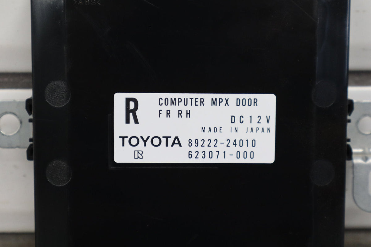 02-09 Lexus SC430 Z40 RH Door Module 89222-24010