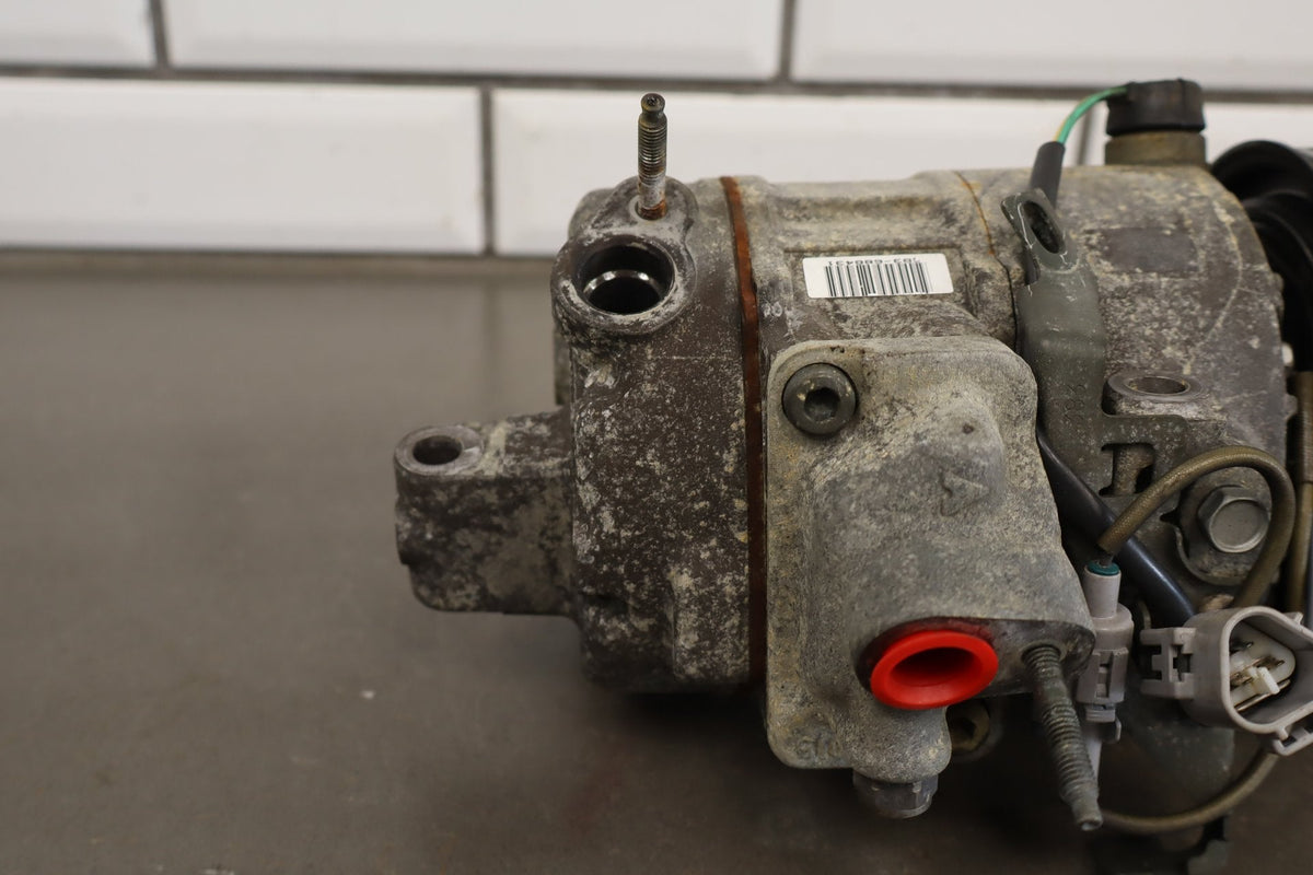 02-10 Lexus SC430 4.3 3UZ-FE AC Compressor Untested