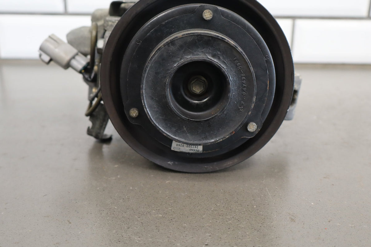 02-10 Lexus SC430 4.3 3UZ-FE AC Compressor Untested