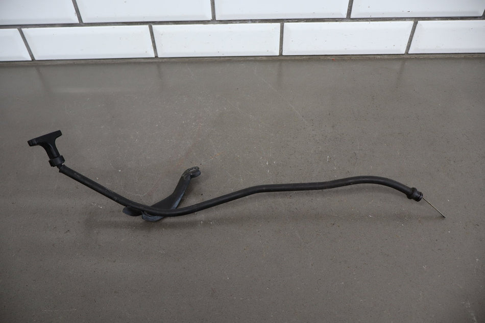 02-10 Lexus SC430 4.3 3UZ-FE Oil Dipstick And Tube