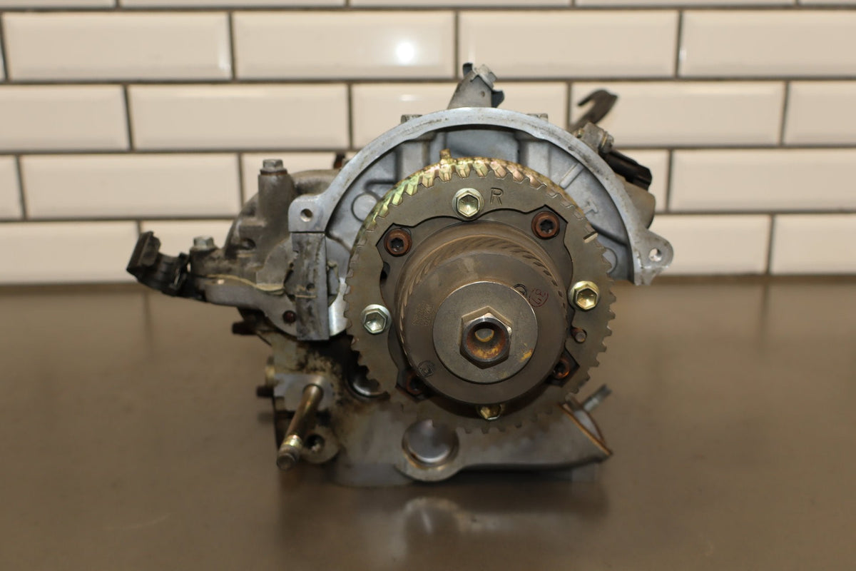 02-10 Lexus SC430 4.3 3UZ-FE Right Cylinder Head With Cams