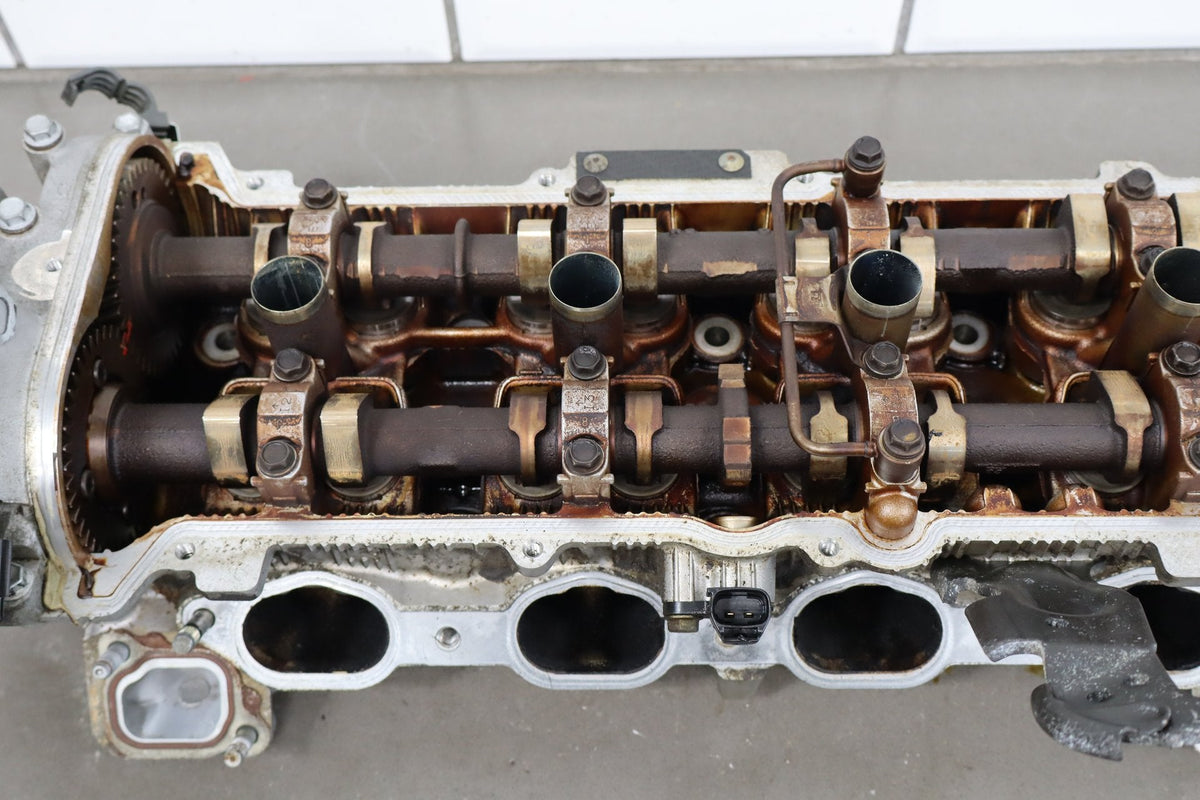 02-10 Lexus SC430 4.3 3UZ-FE Right Cylinder Head With Cams