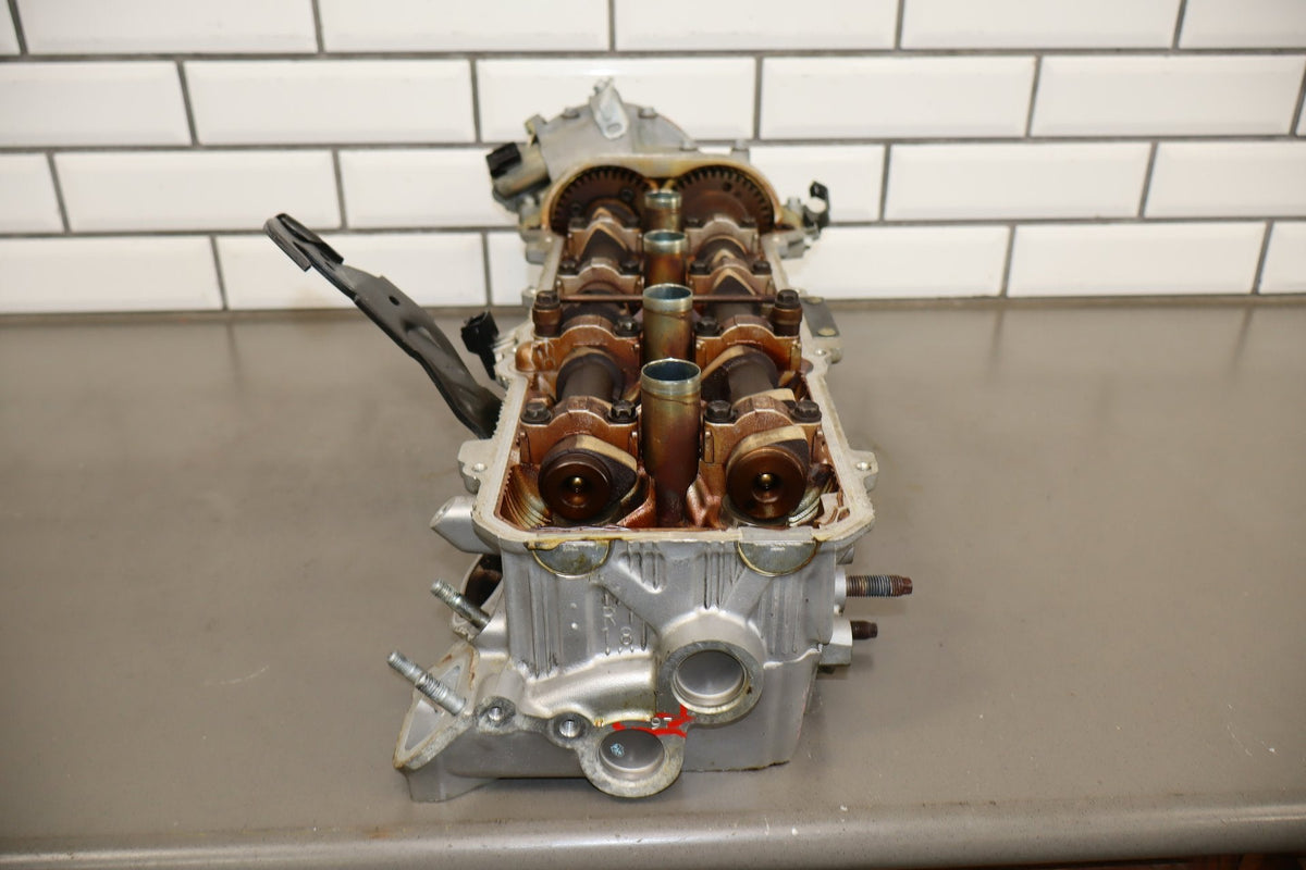 02-10 Lexus SC430 4.3 3UZ-FE Right Cylinder Head With Cams