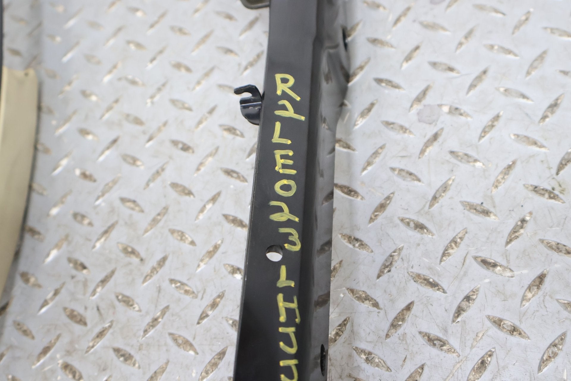 02-10 Lexus SC430 Left LH Driver Convertible Top Hinge W/ Motor (Tested)