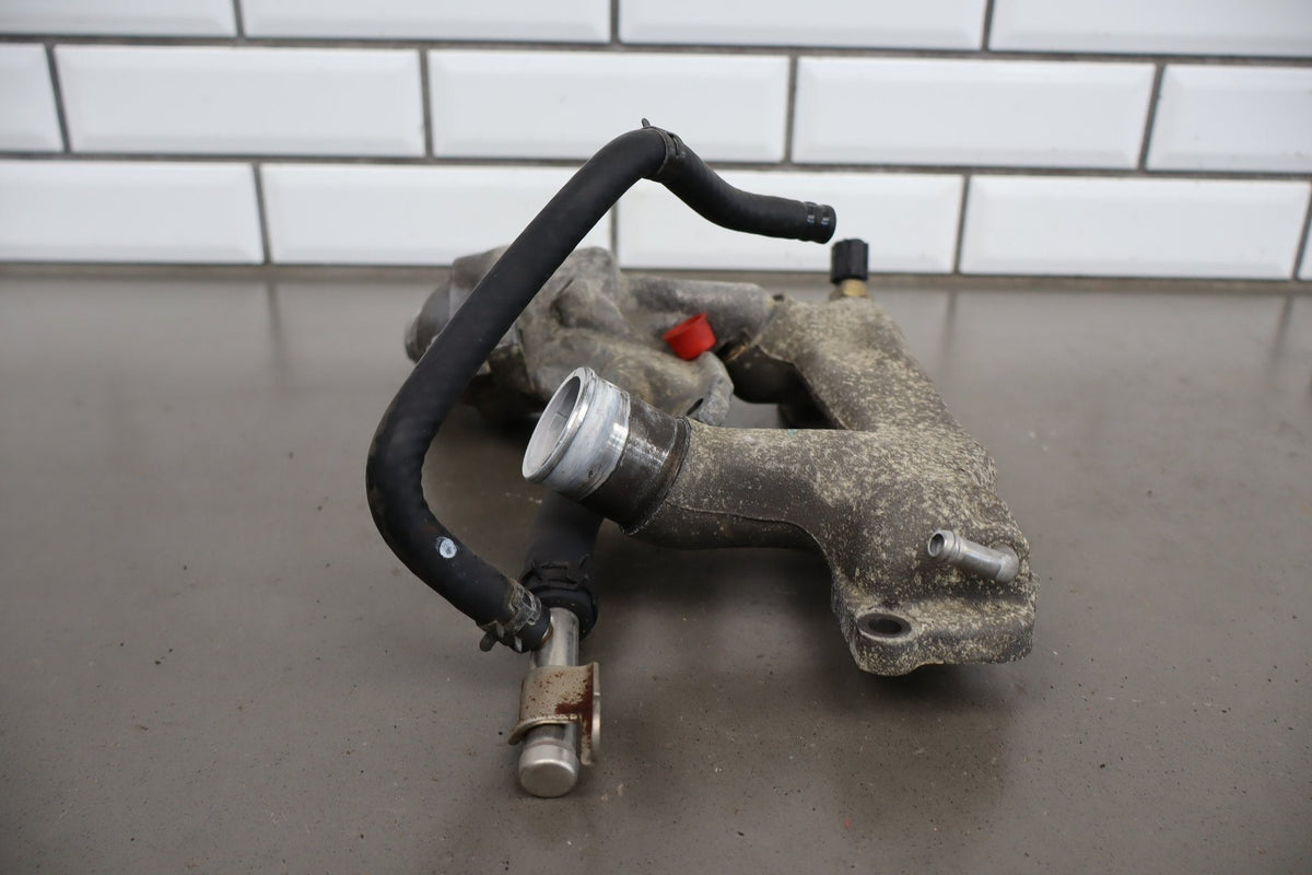 02-10 Lexus SC430 Z40 3UZ-FE Thermostat Housing Crossover
