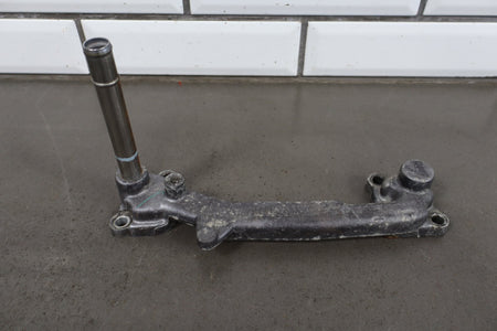 02-10 Lexus SC430 Z40 3UZ-FE Thermostat Housing Crossover